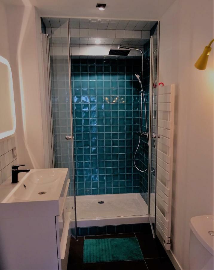 Appartement Spacieux Avec Une Vue Sur Tours Exterior foto